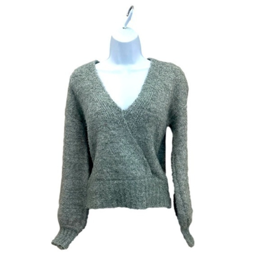 Astyr deep V neck cross sweater EUC size XS